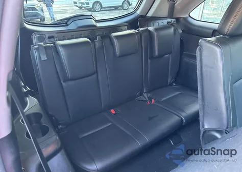 2018 Toyota Highlander Xle z USA, uszkodzony, nr VIN 5TDJZRFH3JS523071